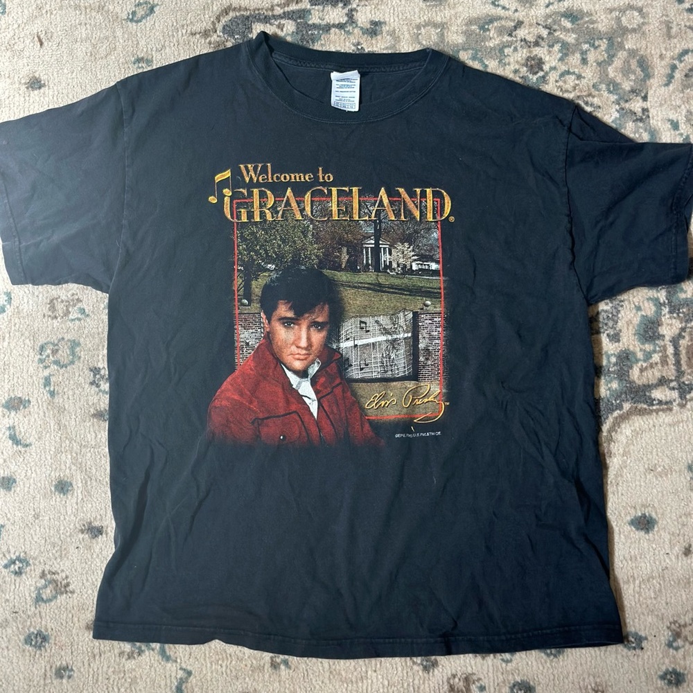 Elvis Presley Welcome to Graceland black T-shirt